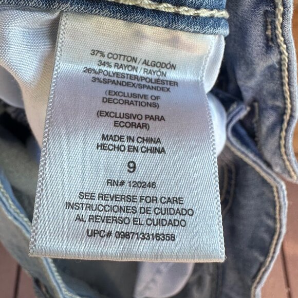 Wallflower Womens Light Wash Skinny Jeans Mid-Rise Stretch Denim Size 7 - Picture 2 of 14